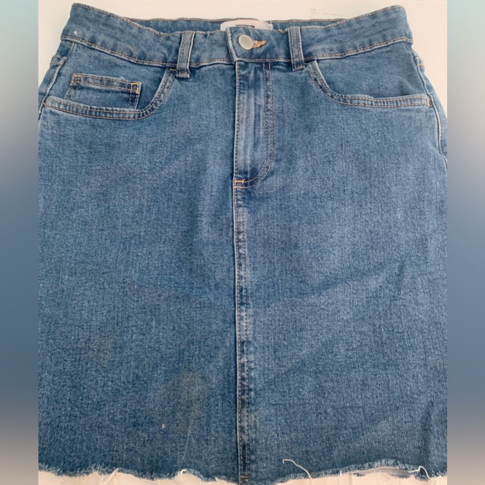 Cotton on Women’s mini denim skirt